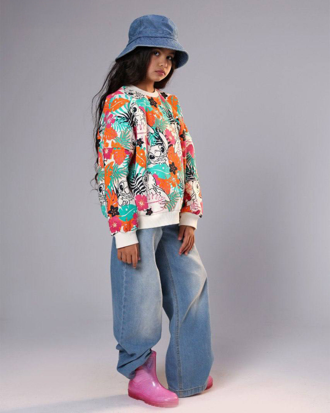 Tropical Print Hoodie – Colorful & Vibrant