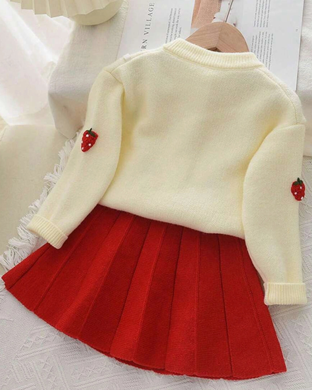 Young Girls’ Fruit Print Top & Pleated Skirt 2pcs Set