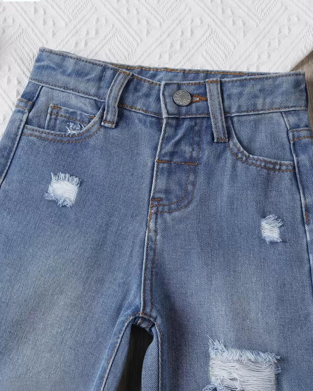 Boys Ripped Bleach Wash Jeans – Chic Winter/Autumn Style
